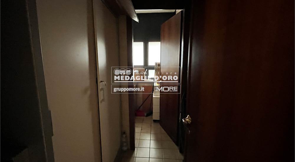 RIPOSTIGIO (POSS. SECONDO BAGNO)