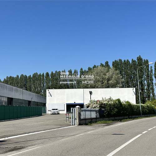 INTERO FABBRICATO AD USO UFFICI