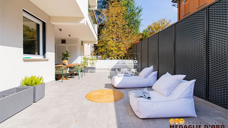 Apartment for sale in Modena (Zona Viali), ad.ze viale Vittorio Veneto