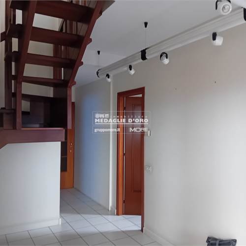 SCALA DI COLLEGAMENTO 