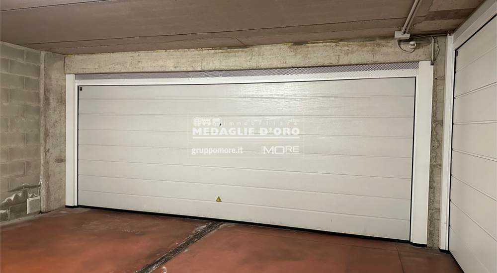GARAGE DOPPIO 