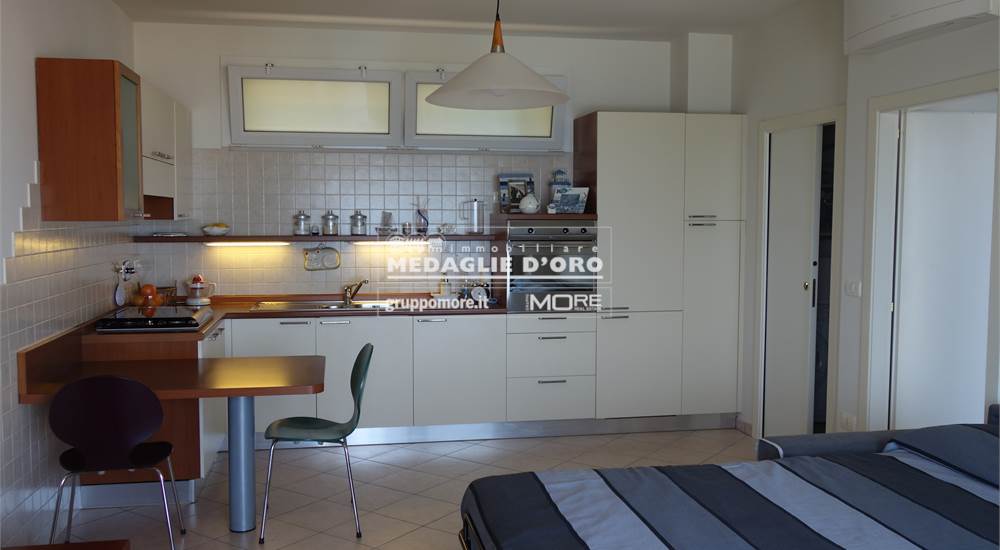 SOGGIORNO / CUCINA (divano aperto)