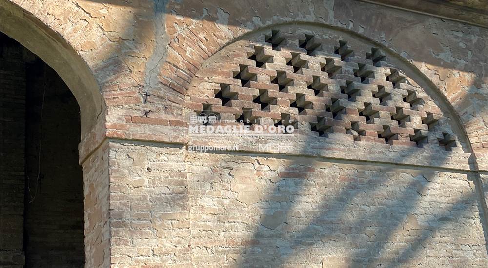 ED 2 - STALLA E FIENILE