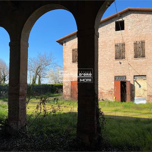 ED 2 - STALLA E FIENILE