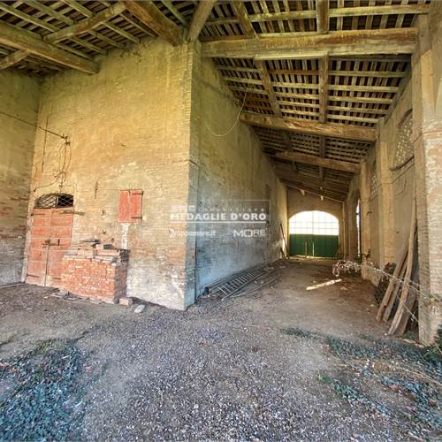 ED 2 - PORTICO STALLA