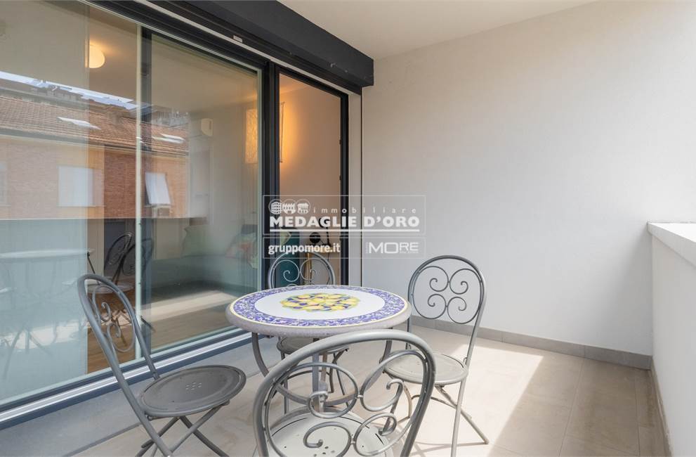 Attic for sale in Modena (Amendola), ad.ze via Altamura