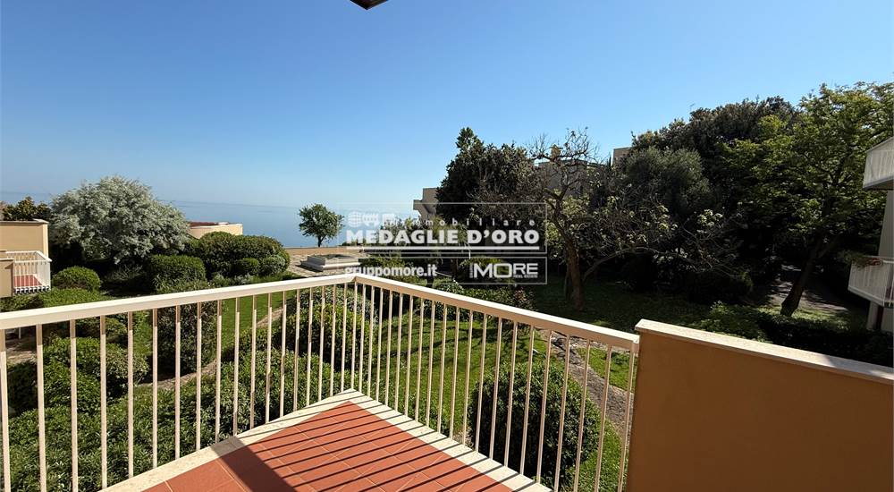 PART. AFFACCI TERRAZZINO