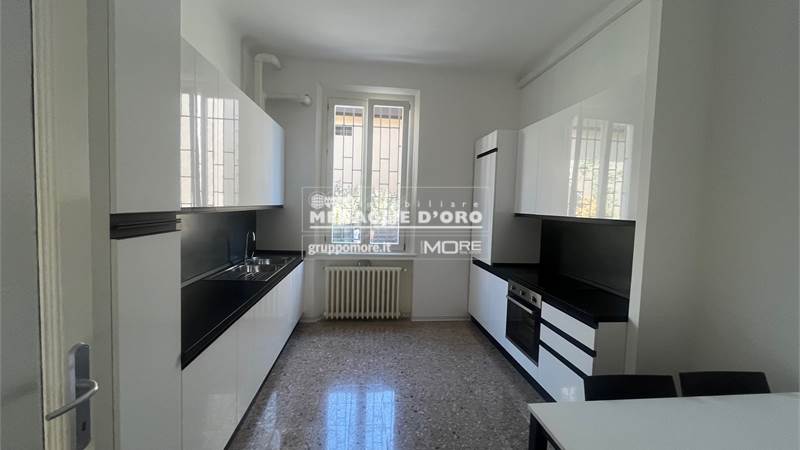Apartment for rent in Modena (Stazione treni), Via Paolo Ferrari 111