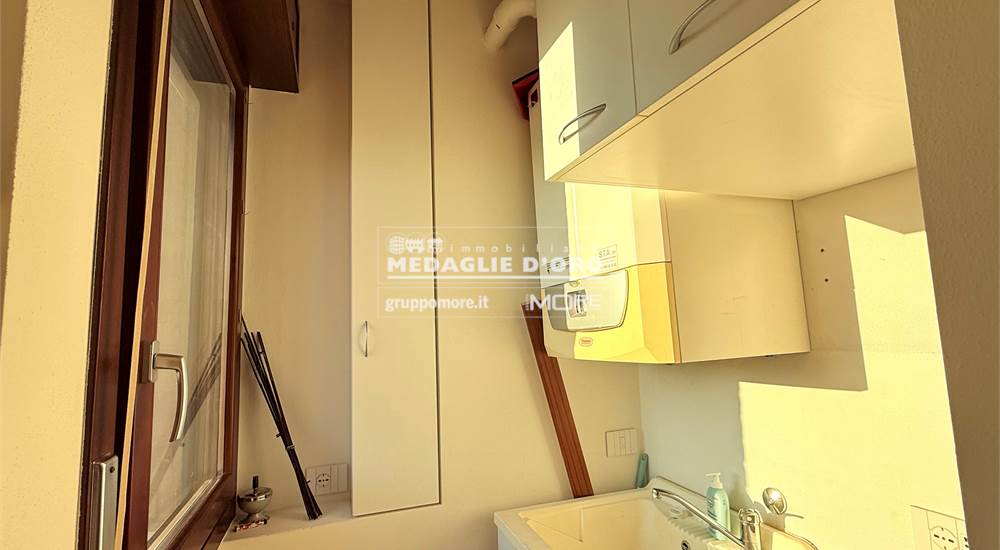 RIPOSTIGLIO LAVANDERIA