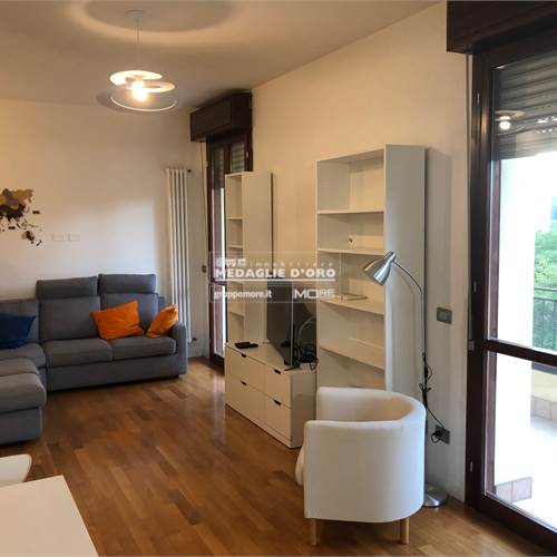 SOGGIORNO CON BALCONE 