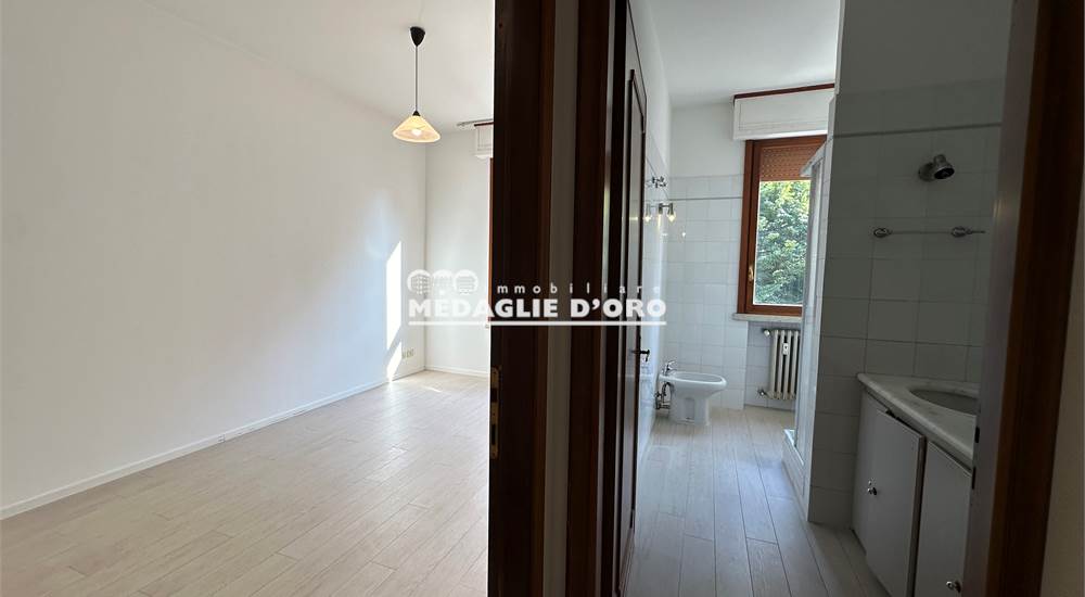 CAMERA 2 e BAGNO