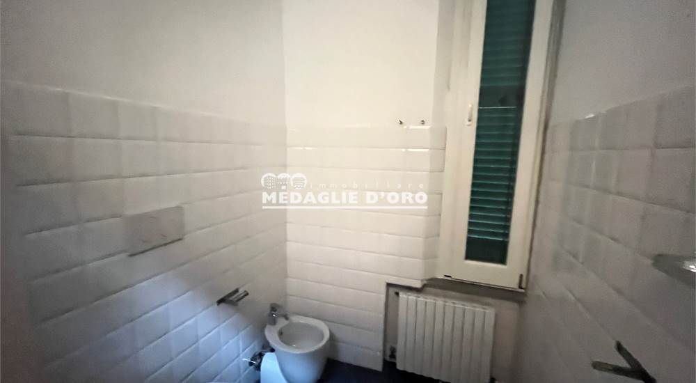 BAGNO DI SERVIZIO