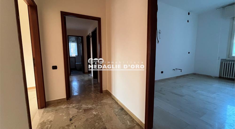 DISIMPEGNO 2 CUCINA