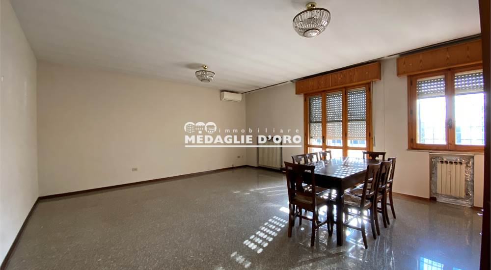 SALONE