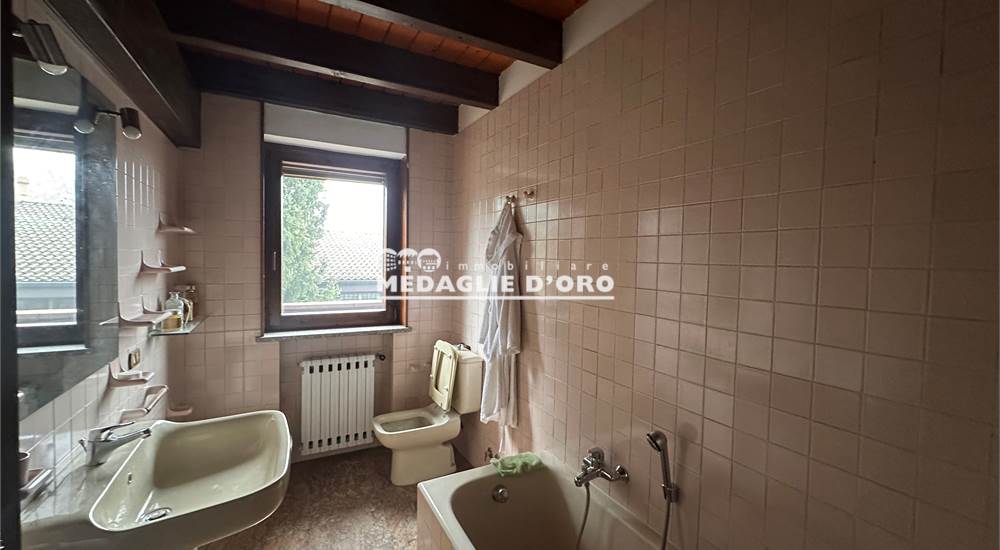 BAGNO IN CAMERA