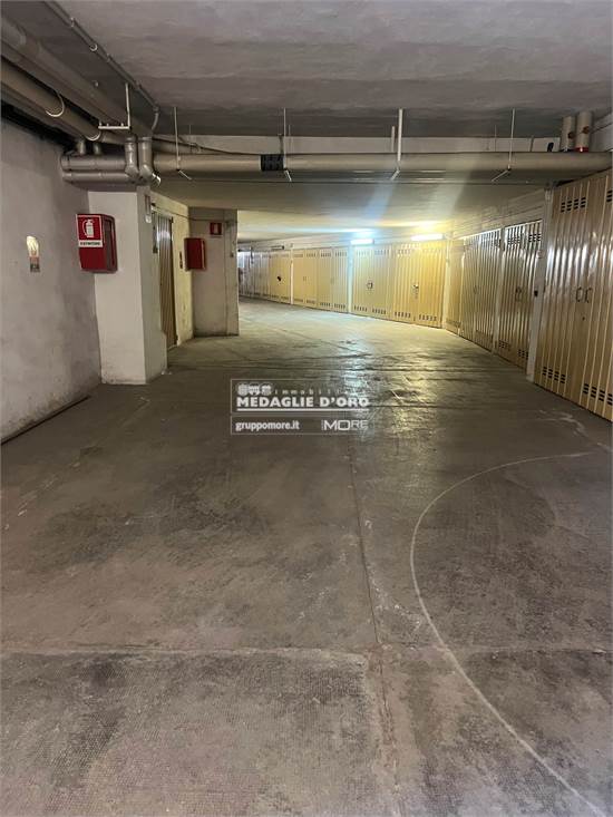 CORSIA GARAGE