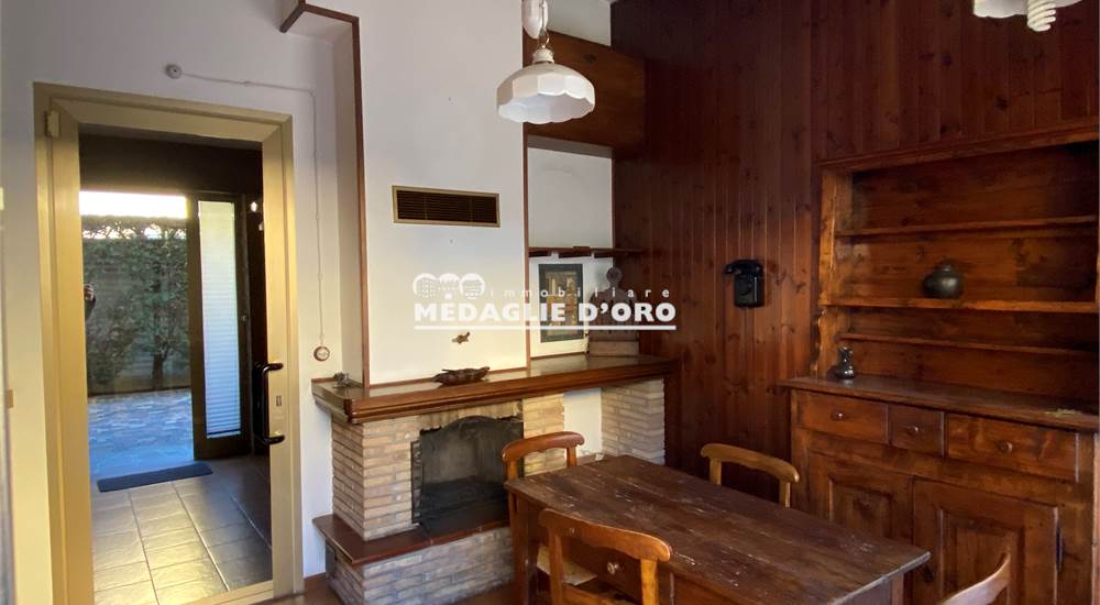 PORTICO PRIVATO 
